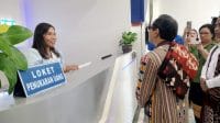 Penjabat Gubernur Nusa Tenggara Timur Ayodhia Kalake melakukan kunjungan ke Kantor Bank NTT, Jumat (17/5/2024) siang. FOTO MEDIASI NTT.COM/BENY