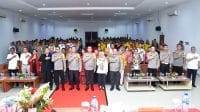 debat Divisi Hukum (Divkum) Polri melalui Bidang Hukum (Bidkum) Polda NTT menyelenggarakan kegiatan debat hukum bagi mahasiswa fakultas hukum universitas dan sekolah tinggi se-Kota Kupang.