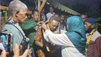 Calon Gubernur NTT Simon Petrus Kamlasi melakukan safari politik di Kabupaten Alor pada Rabu (18/9/2024).