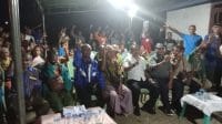Sejumlah tokoh masyarakat mengundang Calon Gubernur NTT Nomor Urut 3, Simon Petrus Kamlasi untuk berkampanye di Desa Tunbaun, Kecamatan Amarasi Barat, Kabupaten Kupang