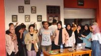Relawan Matahari NTT, pada Minggu (07/10/2024) Sore hari, menyatakan diri mendukung Simon Petrus Kamlasi-Adrianus Garu dalam perhelatan Pilgub NTTpada 27 November 2024.