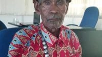 Benyamin Tefa, warga Desa Op, Kecamatan Nunkolo, Kabupaten Timor Tengah Selatan (TTS).