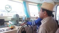 Penjabat Bupati Alexon Lumba mengikuti pelayaran perdana kapal laut jenis rede “KM GANDHA NUSANTARA 10”, mulai melayani masyarakat dengan rute pelayaran Kupang – Pulau Kera – Sulamu. Foto Prokopim Setda Kabupaten Kupang.