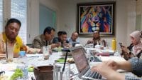 Serikat Media Siber Indonesia (SMSI) menggelar Focus Group Discussion (FGD) membahas soal OTT (Over-The-Top untuk masa depan merah Putih di Jakarta Selatan (9/11/2024)