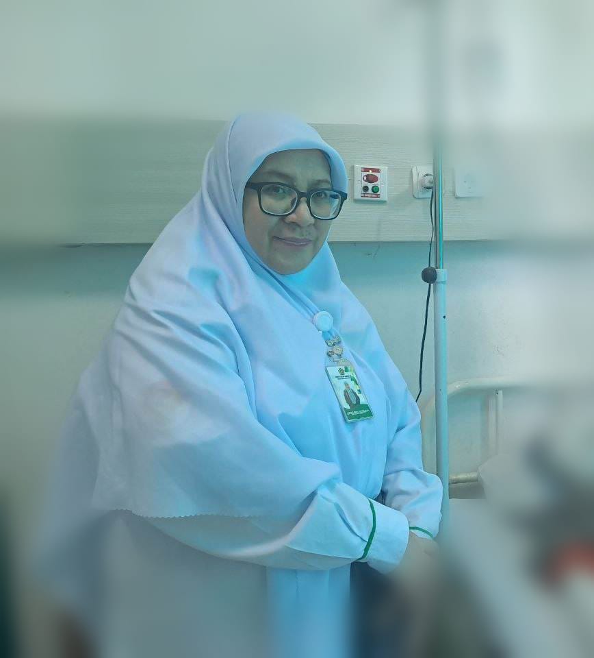 “Dengan pelayanan cepat yang kami terima, kami sangat menyukuri tindakan yang langsung diberikan oleh dokter dan juga perawat di IGD. Saat itu pun kami langsung konfirmasi akan penggunaan BPJS Kesehatan untuk mengobati luka bakar. Alhamdulillah kondisi ini bisa dijamin oleh Program JKN karena status kepesertaannya aktif,” ucap Umiyati.