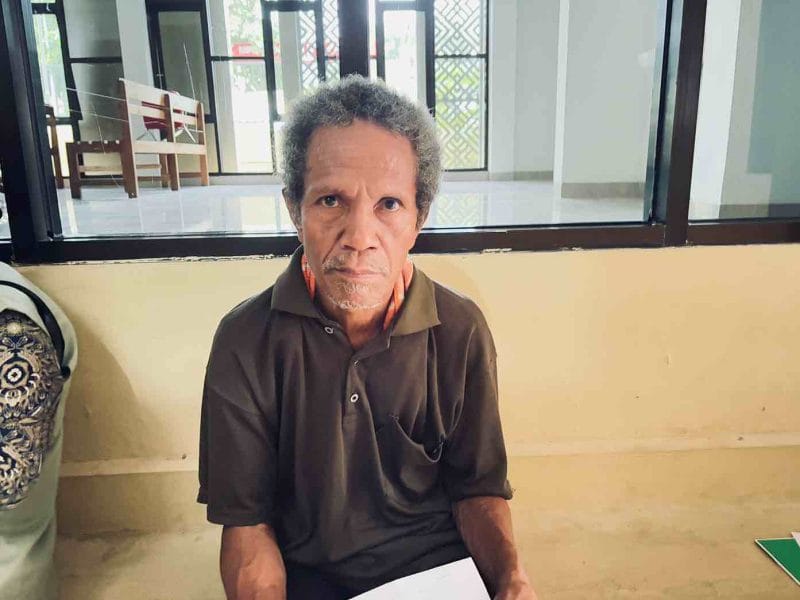 sefi Imanuel Sefi (55), seorang warga asal Kabupaten Kupang,peserta Jaminan Kesehatan Nasional (JKN) melalui segmen Penerima Bantuan Iuran (PBI) yang dibayarkan oleh Pemerintah Kabupaten Kupang