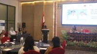AURUM Wakil Bupati Kupang Wakil Bupati Kupang Aurum O Titu Eki saat membuka Pelatihan Safeguarding dan Lokakarya PSEA Program di Kupang, Rabu. MEDIASINTT.COM/HO-PROKOPIM SETDA KABUPATEN KUPANG