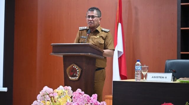 Bupati Kupang Yosef Lede