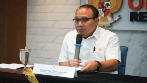 - Robertus Na Endi Jaweng salah seorang putra terbaik dari Provinsi Nusa Tenggara Timur masuk dalam jajaran anggota Ombudsman Republik Indonesia