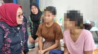 Menteri Pemberdayaan Perempuan dan Perlindungan Anak (PPPA) Arifah Fauzi menemui dua anak perempuan asal Nusa Tenggara Timur (NTT), yang menjadi korban tindak pidana perdagangan orang (TPPO) di Medan, Sumatra Utara.