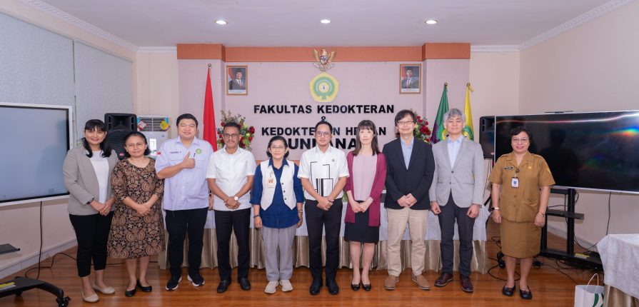 dok hewa Universitas Nusa Cendana (Undana) bersama Center for Animal Disease Control (CADIC) Universitas Miyazaki, Jepang membahas rencana penggunaan teknologi yang dapat memudahkan dalam mendeteksi virus pada hewan yang terinfeksi rabies di Nusa Tenggara Timur.
