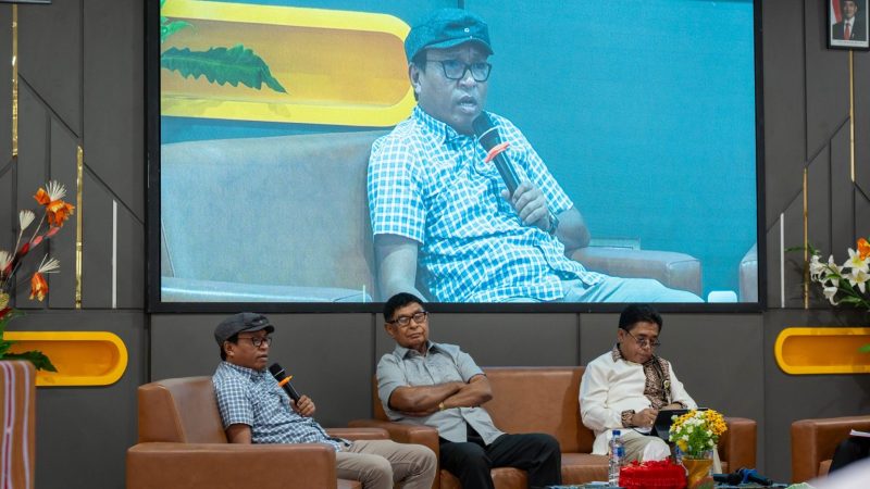 rudi rohi KETERANGAN FOTO/HO-HUMAS UNDANA - Fakultas Ilmu Sosial dan Ilmu Politik (FISIP) Universitas Nusa Cendana (Undana) menggelar diskusi publik guna membedah polemik pelantikan Sekretaris Daerah (Sekda) Kabupaten Ngada, Kamis.