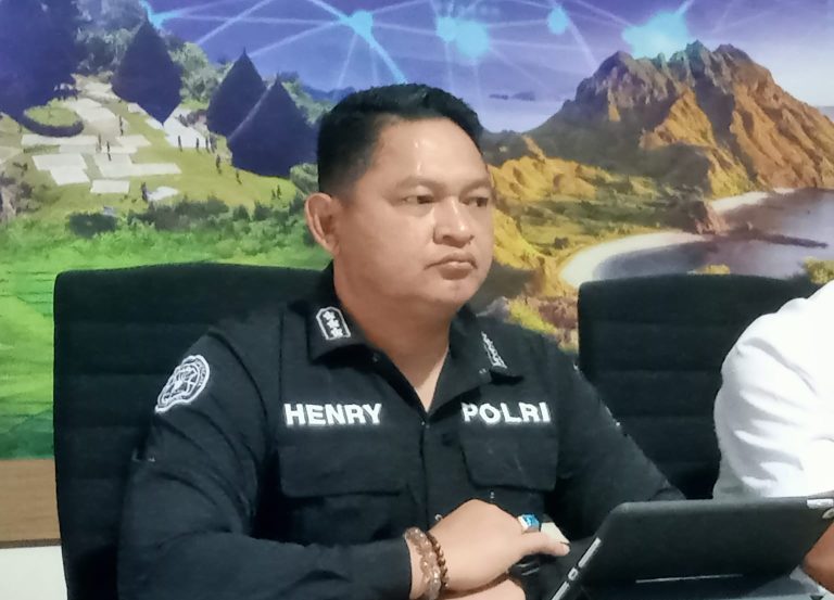 kbit hums pold Kabid Humas Polda NTT, Kombes Pol Henry Novika Chandra, SIK, MH