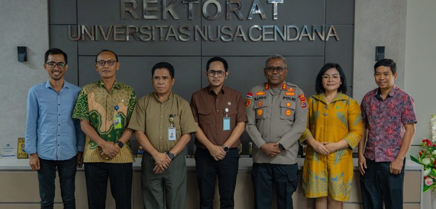 bahas miras 1 FOTO/HUMAS UNDANA - Rektor Undana, Prof. Dr. Ir. Jefri S. Bale, S.T., M.Eng., (keempat dari kiri) menerima audiensi Kapolres Kota Kupang AKBP Rudy Junus Jacob Ledo, S.I.K., S.H (ketiga dari kanan) Rabu (29/4)