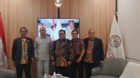 jamtel – Pengurus Pusat Serikat Media Siber Indonesia (SMSI) melakukan audiensi dengan Dewan Pimpinan Pusat Asosiasi Badan Permusyawaratan Desa Nasional (DPP ABPEDNAS) di Kantor Pusat ABPEDNAS, Jalan Gudang Peluru Raya No. 29, Jakarta Selatan, Selasa (20/5/2026) sore.