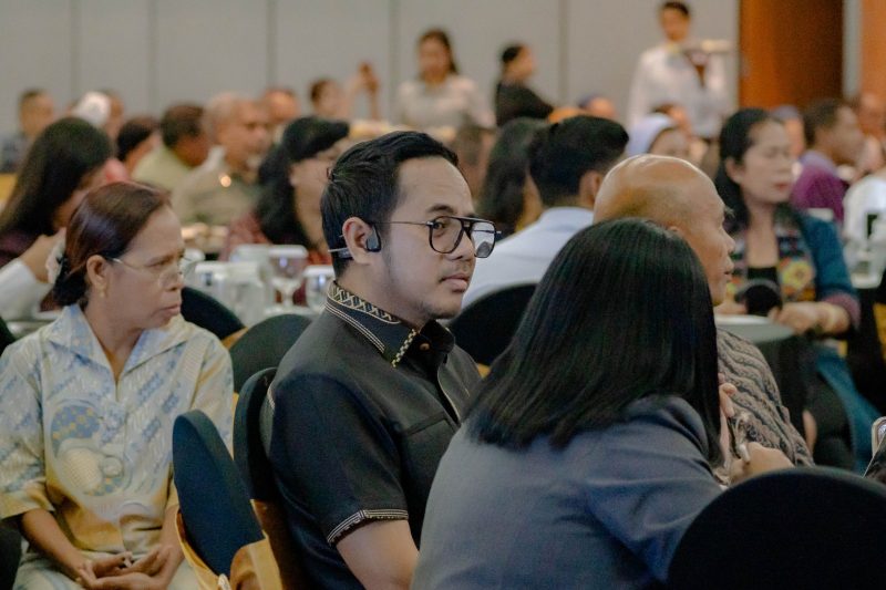 Rektor Undana, Prof. Dr. Ir. Jefri S. Bale, S.T., M.Eng., memimpin langsung jajaran pimpinan universitas sebagai bentuk komitmen terhadap kebijakan nasional "Diktisaintek Berdampak".