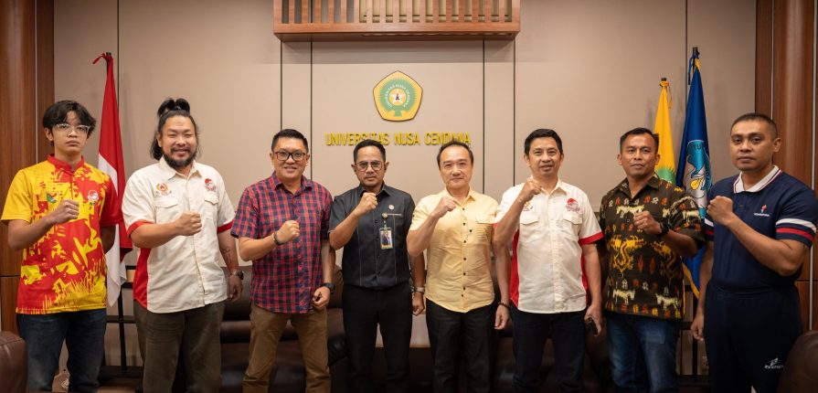 wusu KETERANGAN FOTO : Rektor Undana, Prof. Dr. Ir. Jefri Samuel Bale, S.T., M.Eng (keempat dari kiri) saat menerima n Pengurus Provinsi (Pengprov) Wushu NTT di Gedung Rektorat Undana, Selasa (19/5/2026). FOTO/HO-HUMAS UNDANA