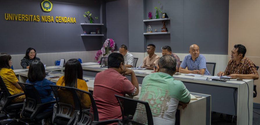 Panitia wisuda menggelar rapat koordinasi lintas sektor di Ruang Rapat Rektorat Undana, Kupang, Kamis (4/6/2026). Rapat tersebut dipimpin langsung oleh Wakil Rektor I Bidang Akademik Undana, Prof. Dr. drh. Annytha Ina Rohi Detha, M.Si.FOTO/HO-HUMAS UNDANA