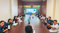 WhatsApp Image 2026-06-04 at 14.01.21 KETERANGAN FOTO - Selain edukasi Safety Induction , juga di kenalkan Aplikasi PLN Mobile sebagai aplikasi layanan PLN yang semakin mudah dalam genggaman.