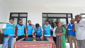 , General Manager PLN UIW NTT, F. Eko Sulistyono, meresmikan gedung kantor baru yang telah rampung dibangun, yaitu PLN Unit Layanan Pelanggan (ULP) Oesao dan PLN ULP Soe.