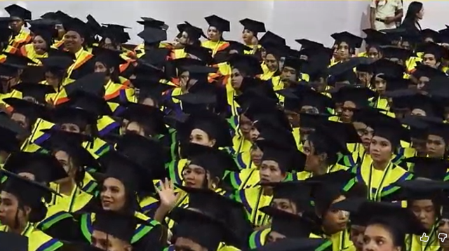 Universitas Nusa Cendana Kupang, Provinsi Nusa Tenggara Timur menggelar wisuda program doktor, magister, profesi, sarjana, dan diploma periode kedua tahun akademik 2026