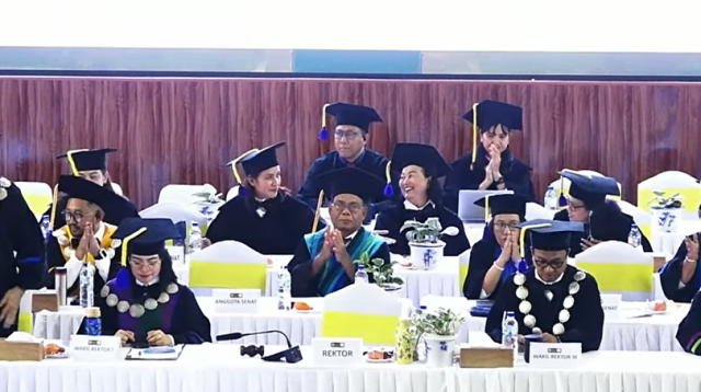 Para wakil Rektor Undana yang baru dilantik pada 29 Juni 2026