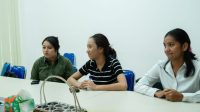 Tiga mahasiswa Fakultas Hukum Universitas Nusa Cendana (FH Undana), yakni Gracia Daniella Ratocoreh, Rambu Lika Atahumba, dan Laura Ester Kayadoe, resmi ditunjuk sebagai delegasi untuk mewakili perguruan tinggi tersebut dalam ajang Kompetisi Debat Penegakan Hukum Pemilu VI antar-Perguruan Tinggi se-Indonesia.