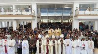 Gubernur Melki Laka Lena saat menghadiri penutupan Nusra Youth Day (NYD) III di Seminari Tinggi Interdiosesan St. Petrus Ritapiret, Maumere, Kabupaten Sikka, Minggu (5/7/2026).