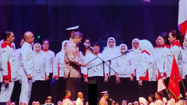 Penandatanganan Perjanjian Kerja Sama (PKS) antara ABPEDNAS dan Serikat Media Siber Indonesia (SMSI) dilaksanakan dalam acara pengukuhan jajaran Dewan Pimpinan Pusat (DPP), Dewan Pimpinan Daerah (DPD), serta Dewan Pimpinan Cabang (DPC) Srikandi Jaga Desa dari seluruh Indonesia dalam sebuah prosesi yang berlangsung khidmat di Ballroom The Djakarta Theater, Jakarta, Jumat (3/7/2026).