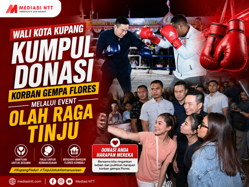 Wali Kota Kupang, dr. Christian Widodo, turun ke ring dalam laga ekshibisi melawan Ketua Panitia Kejuaraan Tinju Piala Wali Kota Kupang 2026, Karel Muskanan