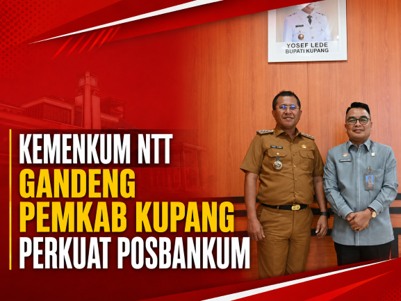 dipimpin Kepala Divisi Peraturan Perundang-undangan dan Pembinaan Hukum Kanwil Kemenkum NTT, Hasran Sapawi, bersama Bupati Kupang, Yosef Lede (kiri)