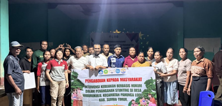 Universitas Nusa Cendana (Undana) melalui tim dosen Fakultas Hukum (FH) menggelar kegiatan Pengabdian kepada Masyarakat (PkM) bertajuk “Intervensi Kebijakan Berbasis Hukum Dalam Penanganan Stunting” di Desa Mburukulu, Kecamatan Pahunga Lodu, Kabupaten Sumba Timur, pada Senin (27/7/2026).
