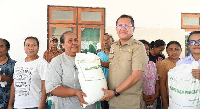 Pemkab Kupang Distribusi Bantuan Beras 238 Ton