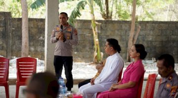 Komunitas Katolik Polresta Kupang Kota Bantu Kapela Hati Kudus Yesus Bimoku